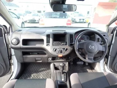 Mazda Familia S-Wagon