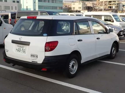 Nissan AD