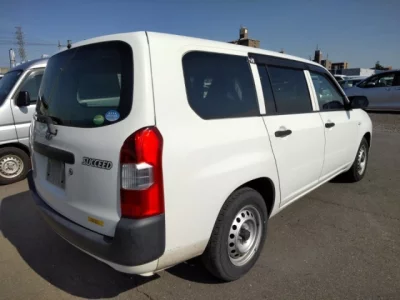 Toyota Succeed