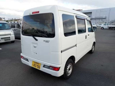 Daihatsu Hijet Cargo
