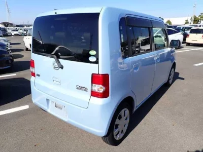 Daihatsu Move Conte