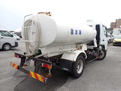 Mitsubishi Fuso Canter