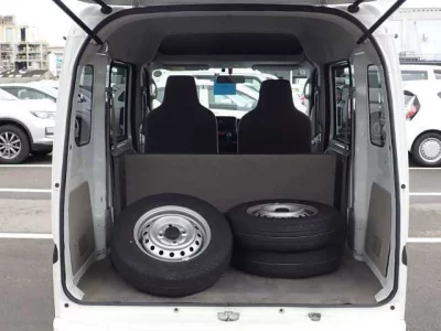 Nissan NV100 CLIPPER
