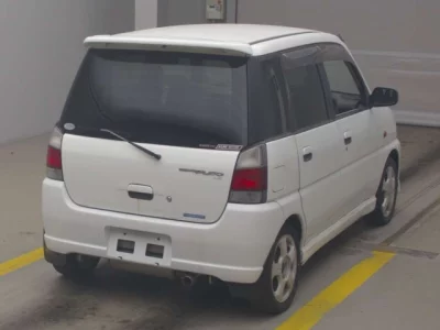 Subaru Pleo
