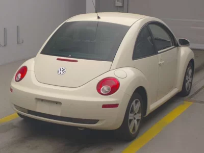 Volkswagen New Beetle