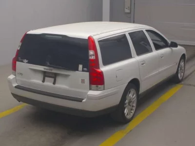 Volvo V70