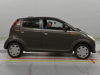 Subaru R2