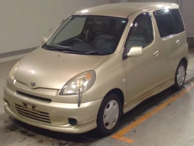 Toyota Funcargo