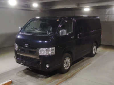 Toyota HiAce Van