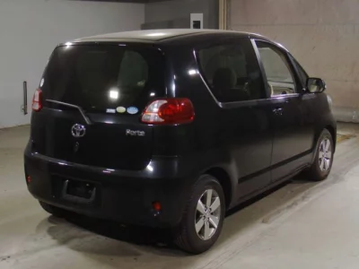 Toyota Porte