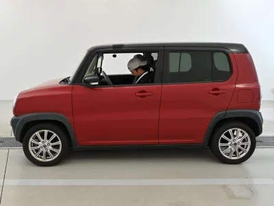 Mazda Flair Crossover