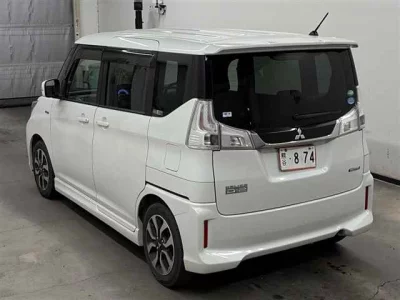 Mitsubishi Delica D:2