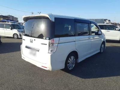 Honda STEP WAGON