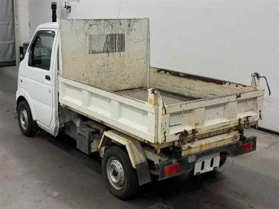 Mazda Scrum Truck