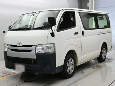 Toyota RegiusAce