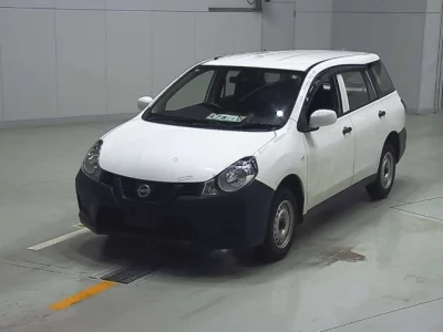 Nissan AD