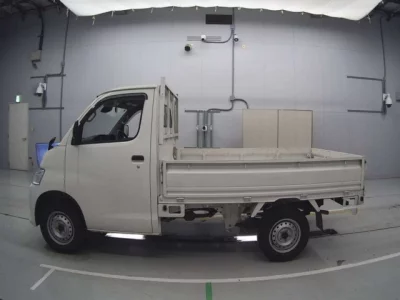 Toyota TownAce Truck