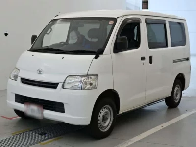 Toyota LiteAce Van