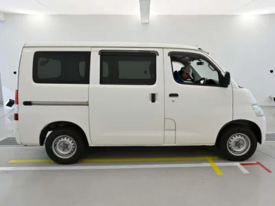 Toyota LiteAce Van