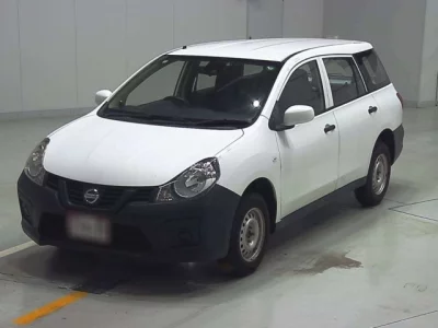 Nissan AD