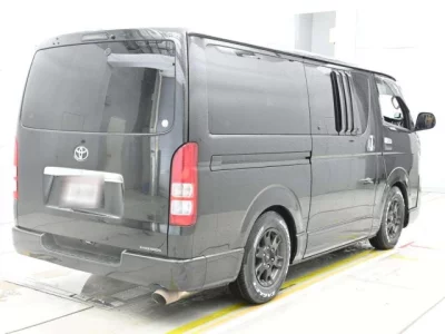 Toyota RegiusAce