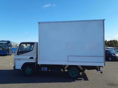 Mitsubishi Fuso Canter