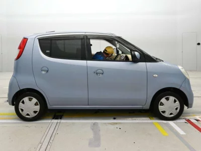 Suzuki MRWAGON