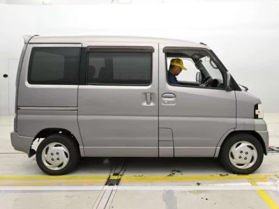 Nissan CLIPPER RIO