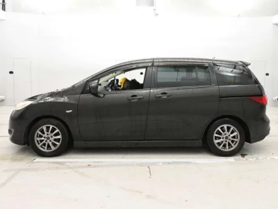 Nissan Lafesta