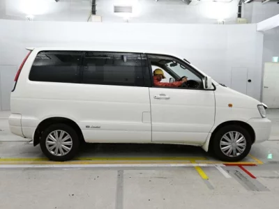Toyota Lite Ace Noah