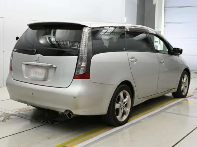 Mitsubishi Grandis