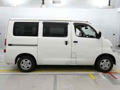 Toyota LiteAce Van