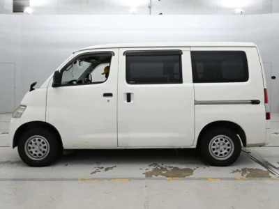 Toyota LiteAce Van