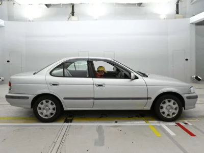Nissan SUNNY