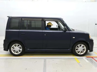Toyota bB