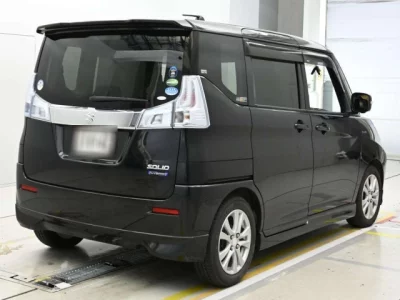 Suzuki Solio