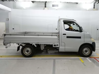 Toyota TownAce Truck