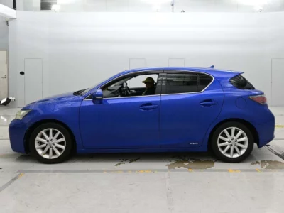 Lexus CT200h