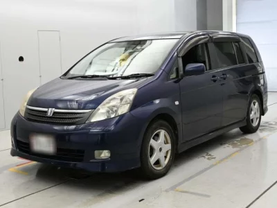 Toyota ISIS