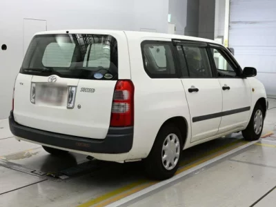 Toyota Succeed