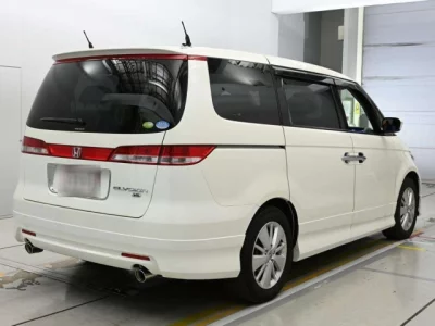 Honda Elysion