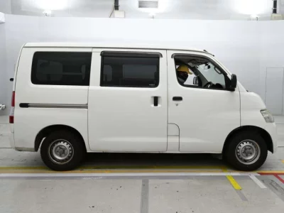 Toyota LiteAce Van
