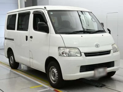 Toyota LiteAce Van