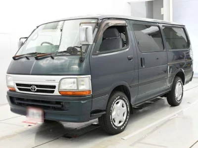 Toyota HiAce Van