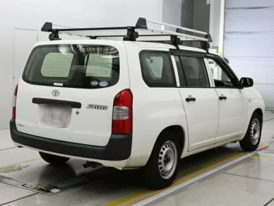 Toyota Succeed