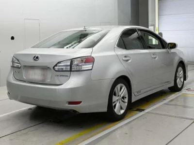 Lexus HS250h