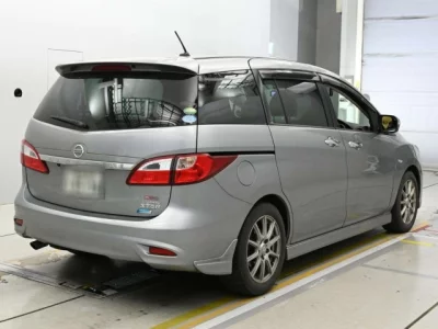 Nissan Lafesta