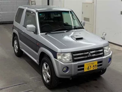 Mitsubishi Pajero Mini