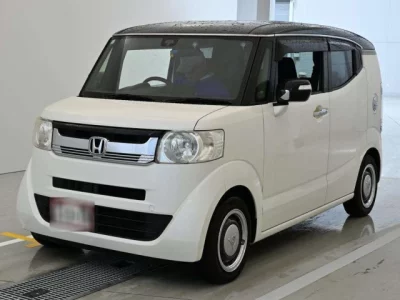 Honda N-Box Slash