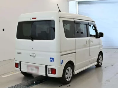 Nissan CLIPPER RIO